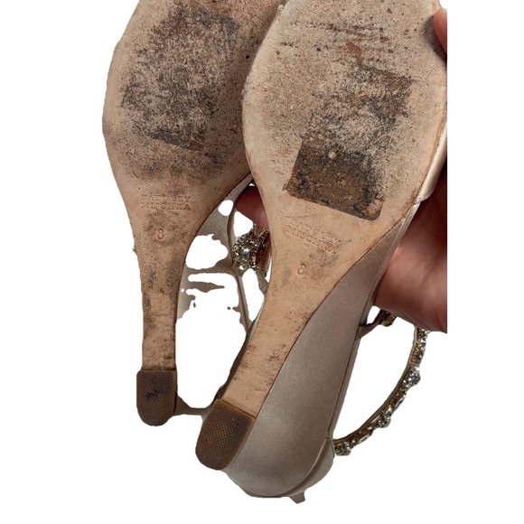 Badgley Mischka Embellished Jewel Heel Satin Wedge Ivory Cream US 8 Formal Party - Picture 7 of 7